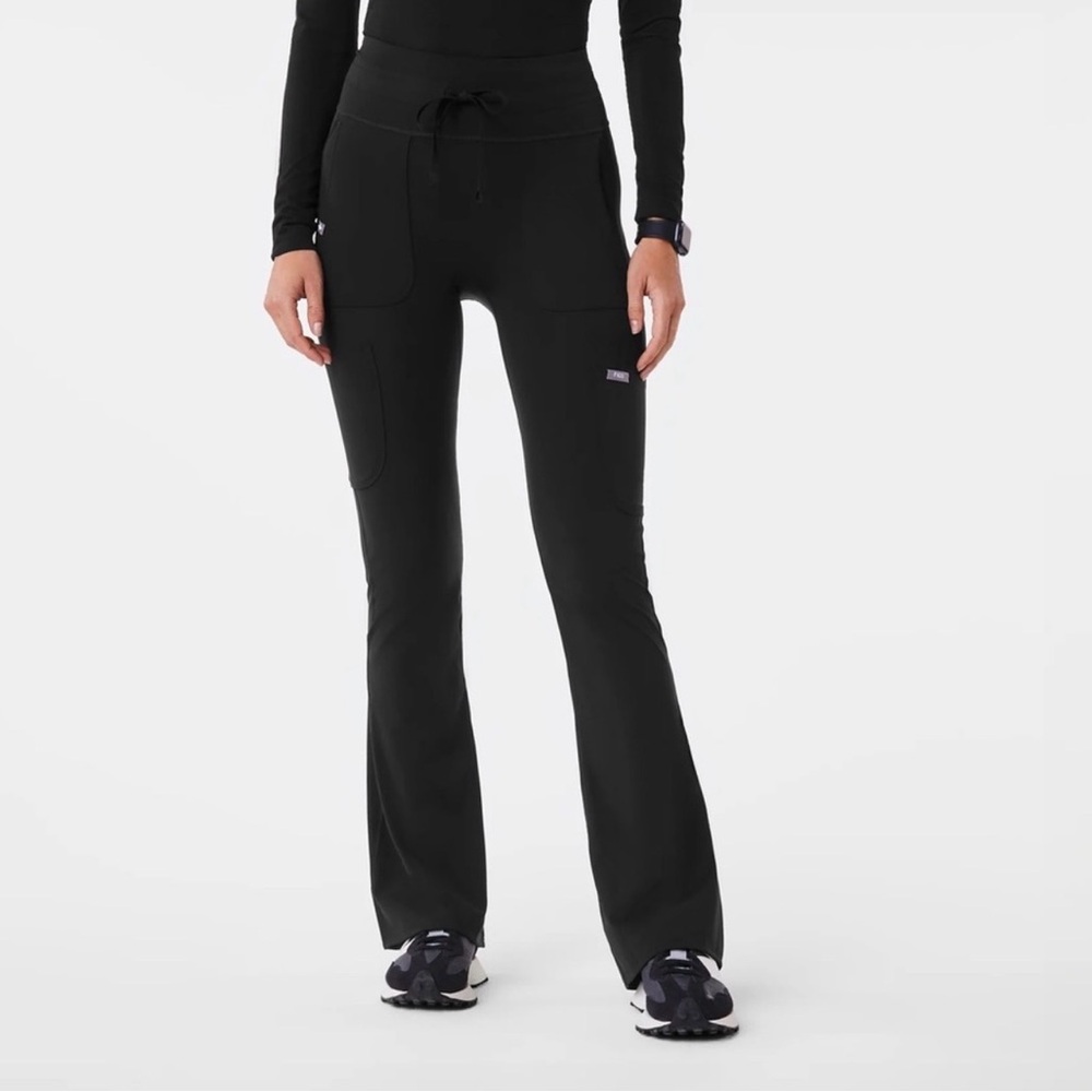 Figs Black Seville Flare ScrubLeggings